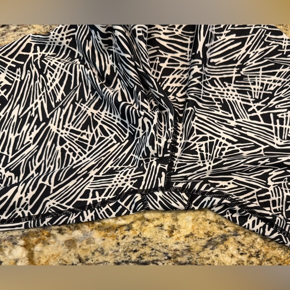 Nike Pro Dri Fit Palm Print Leggings Capris Abstract Vintage Y2K Size M - Picture 8 of 13